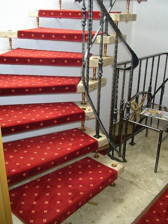 Hotel Landgasthof Kranz Huefingen Ngoại thất bức ảnh